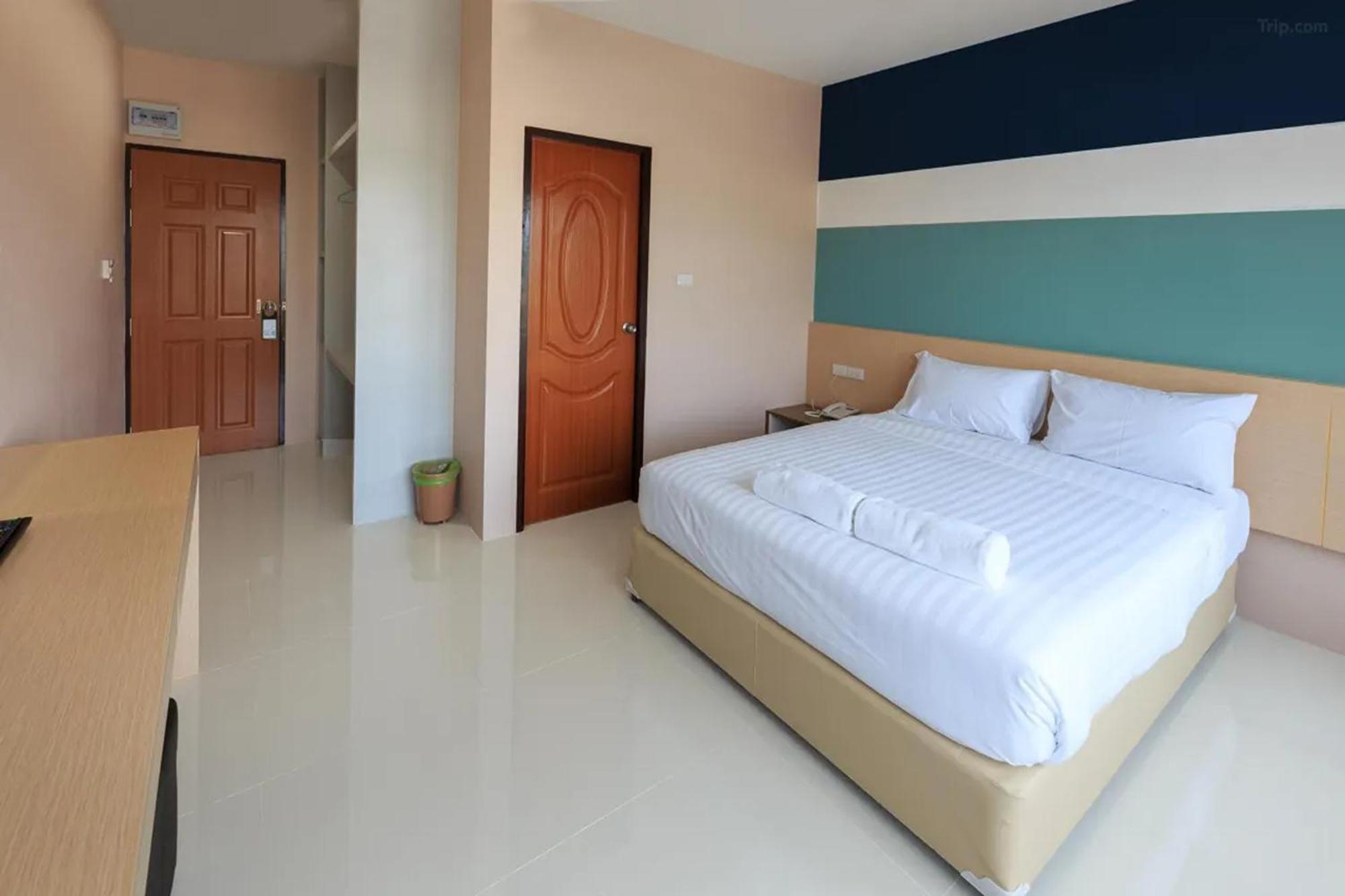 Jj Residence Phuket Town Экстерьер фото