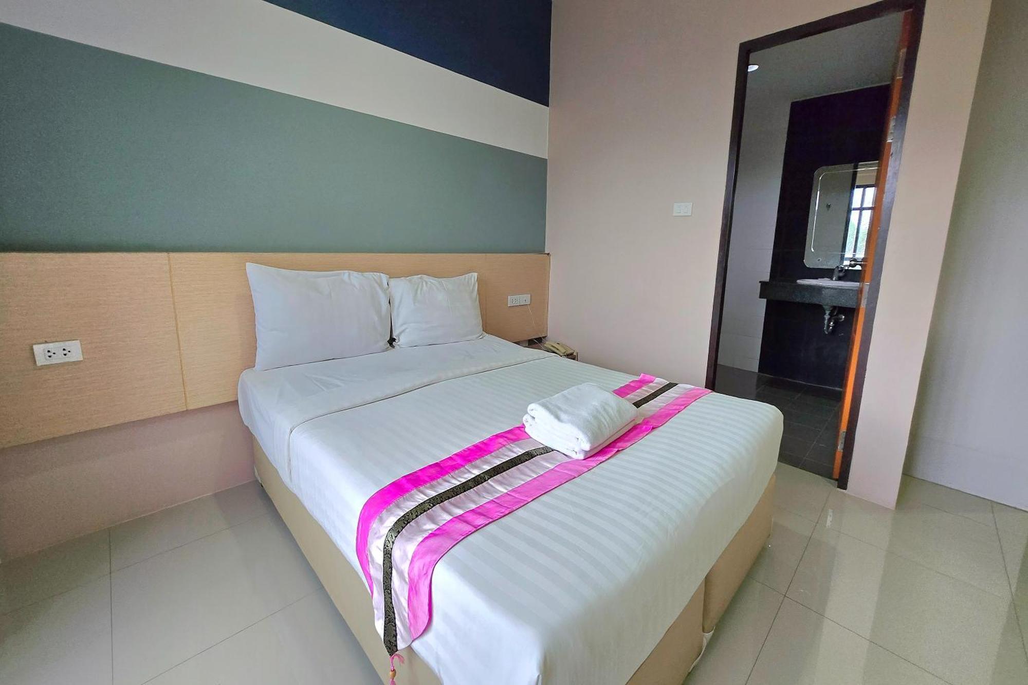 Jj Residence Phuket Town Экстерьер фото