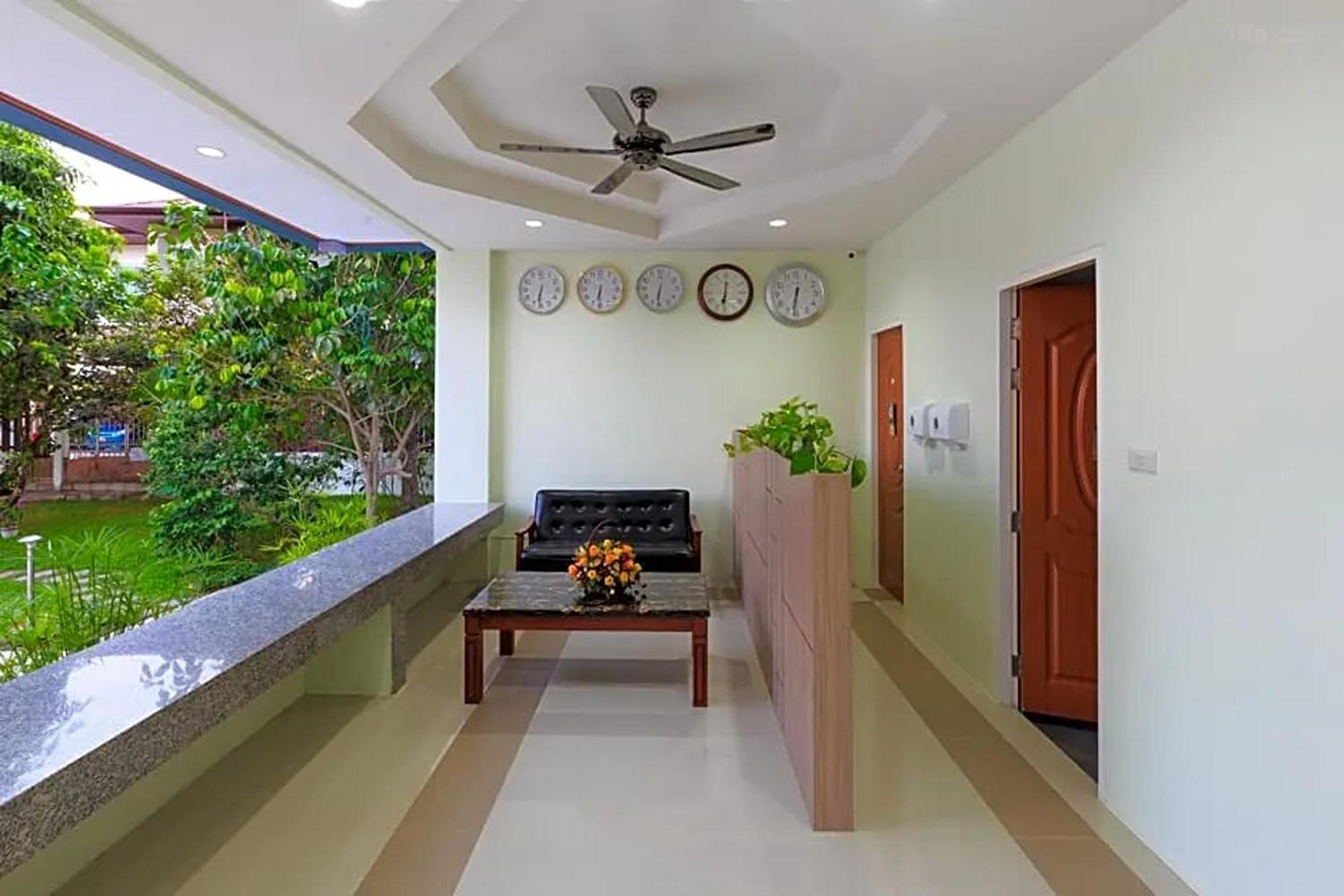 Jj Residence Phuket Town Экстерьер фото